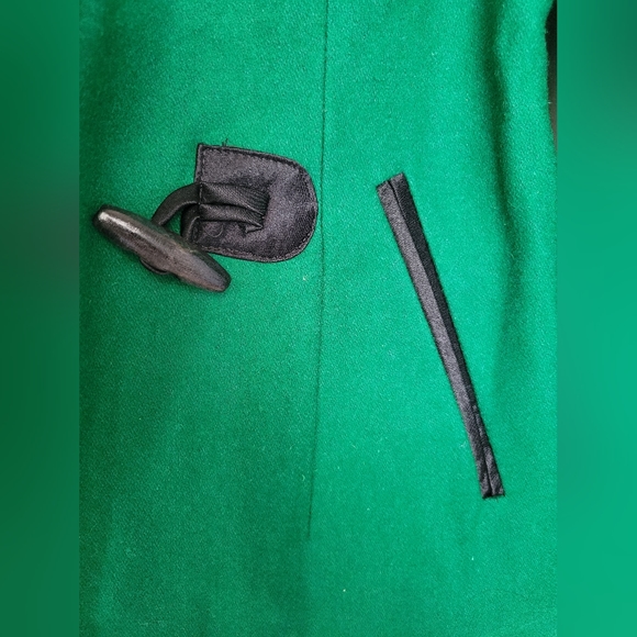 Green Duffel Coat Small - Picture 4 of 4